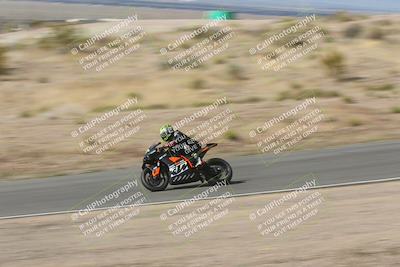 media/Apr-20-2025-AHRMA (Sun) [[393a79c373]]/Race/Group 11 early race/Turn 4b/